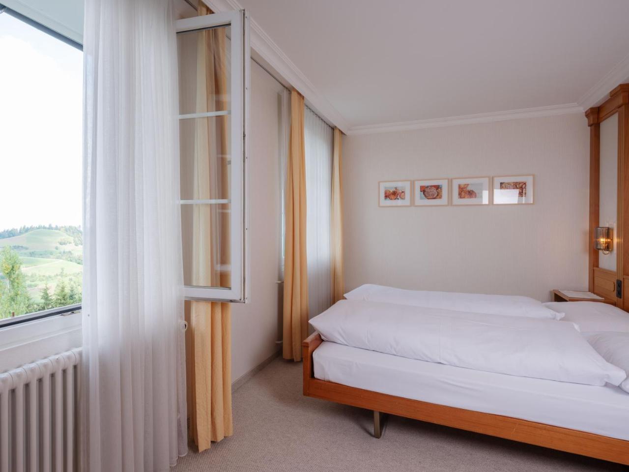 Landgasthof Hotel Menzberg Eksteriør bilde