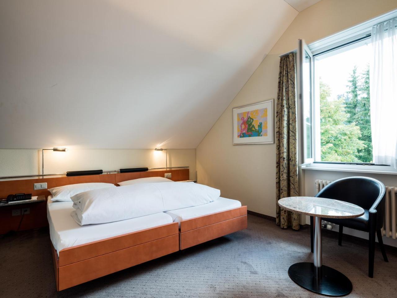 Landgasthof Hotel Menzberg Eksteriør bilde